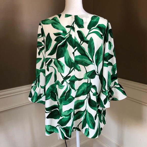 🌟Host Pick🌟 NWT Plus Size Top by Alfani Size 2X. - Picture 2 of 4